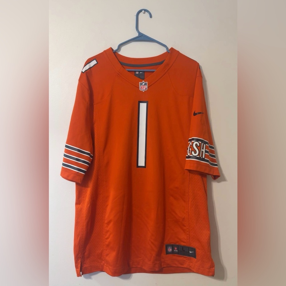 Justin Fields #1 Orange Chicago Bears Nike On Field Jersey Size Men’s Large